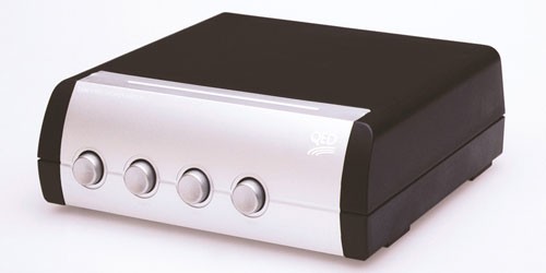 QED SS40 4-Wege Lautsprecher-Umschaltpult
